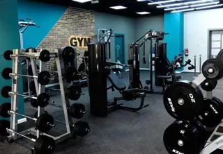 وسایل باشگاه بدن سازی